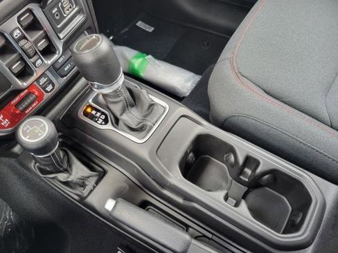 New 2026 Jeep Gladiator Rubicon AWD/4WD image 22