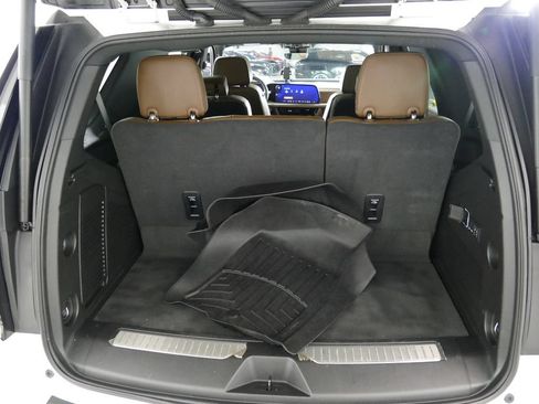 Used 2025 Chevrolet Tahoe High Country w/ Sun And Tow Package AWD/4WD image 31