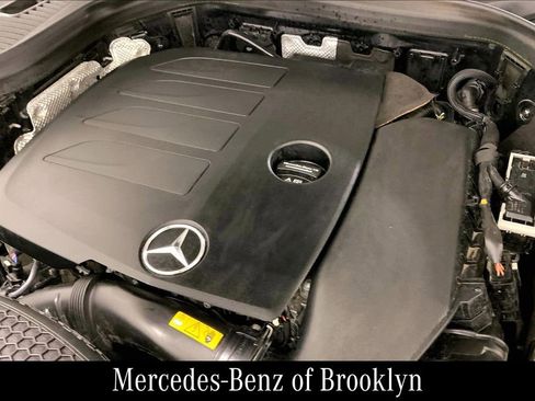 Used 2022 Mercedes-Benz GLC 300 4MATIC image 34