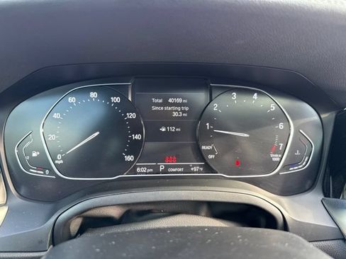 Used 2021 BMW 330i Sedan w/ M Sport Package RWD image 7