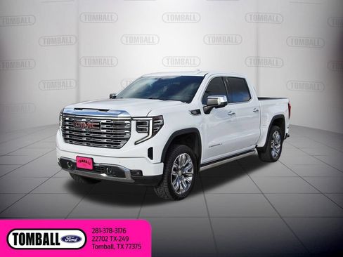 Used 2023 GMC Sierra 1500 Denali w/ Denali Reserve Package AWD/4WD image 3