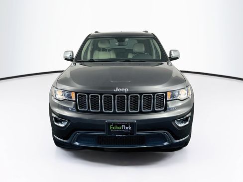 Used 2019 Jeep Grand Cherokee Limited RWD image 2