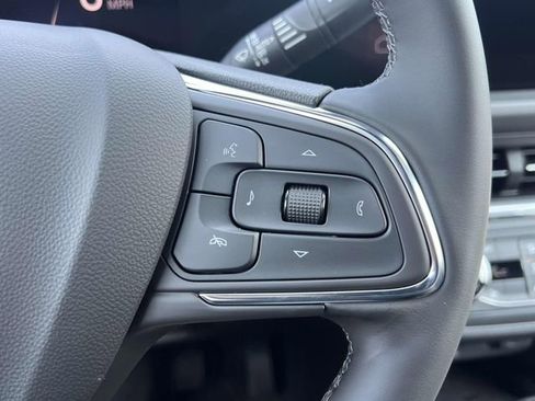 Used 2025 Buick Envista Preferred w/ Convenience I Package image 27