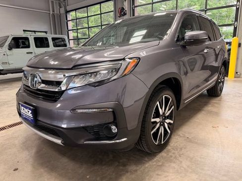 Used 2021 Honda Pilot Touring image 4