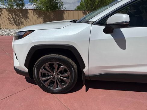 Used 2025 Toyota RAV4 XLE Premium w/ Weather Package AWD/4WD image 33