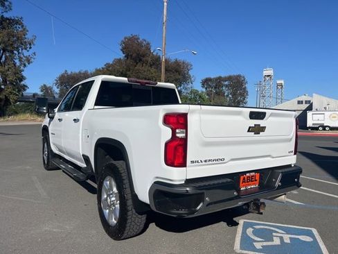 Used 2022 Chevrolet Silverado 2500 LTZ w/ LTZ Premium Package AWD/4WD image 11