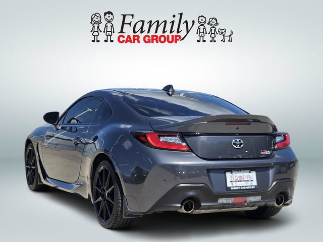 Certified 2023 Toyota GR86 Premium RWD image 3