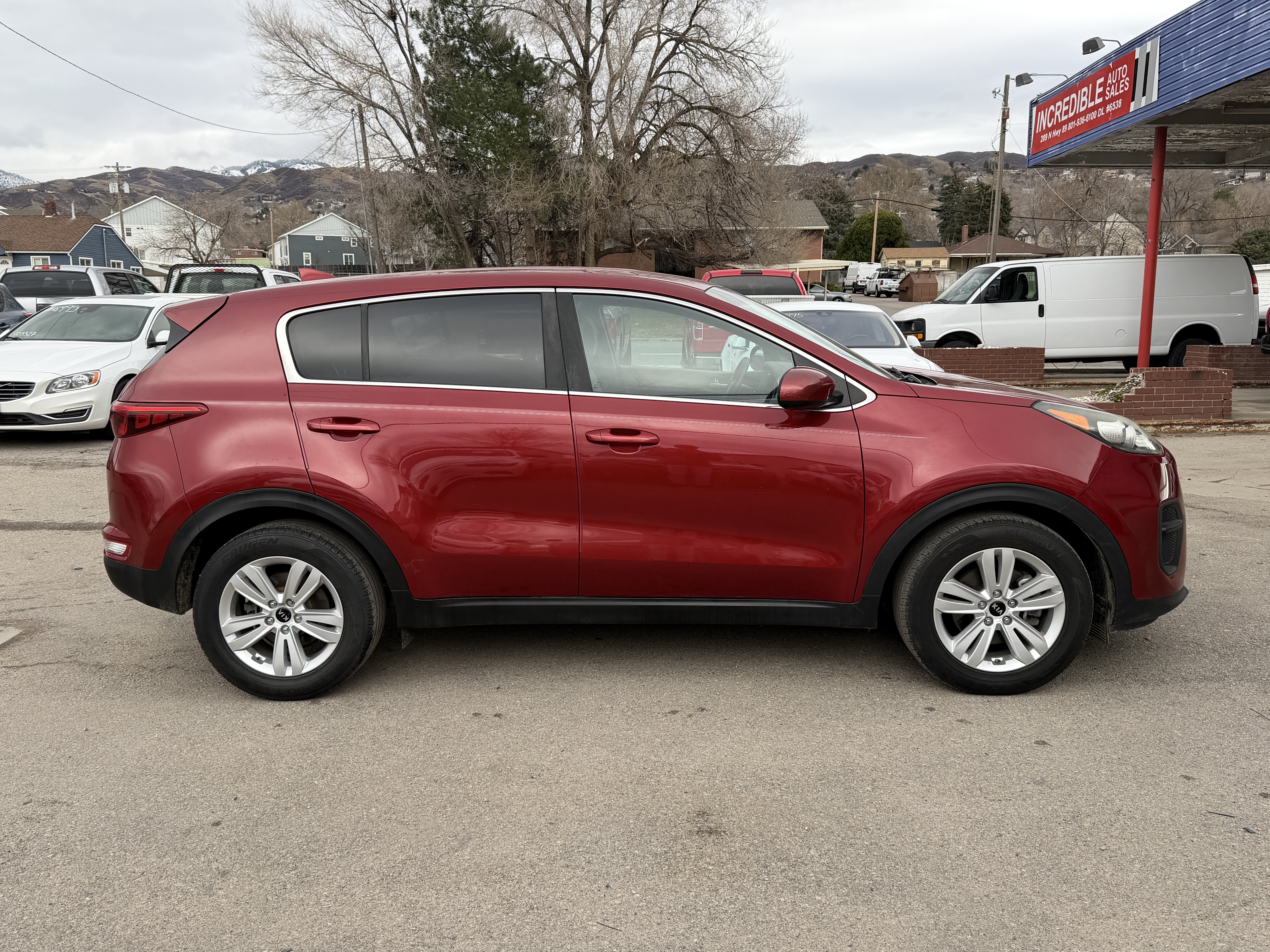 Used 2019 Kia Sportage LX FWD image 3
