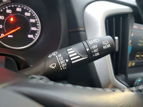 Used 2021 GMC Terrain SLT image 36