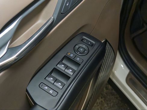 Used 2024 Kia EV9 Land AWD/4WD image 38
