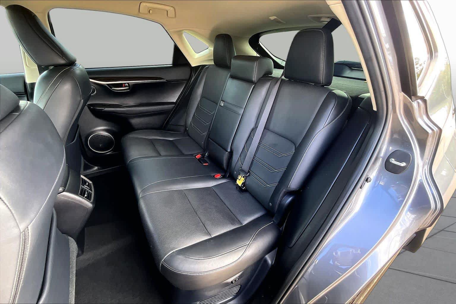 Used 2016 Lexus NX 200t FWD w/ Luxury Package image 21