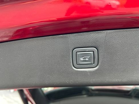 Used 2025 Chevrolet Blazer Premier w/ Driver Confidence II Package FWD image 34