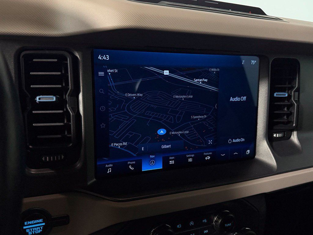 Used 2024 Ford Bronco Wildtrak AWD/4WD image 15