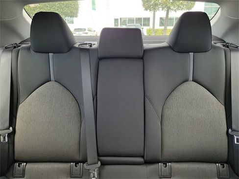 Used 2023 Toyota Camry LE image 20