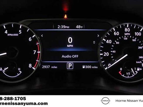 Used 2025 Nissan Sentra SR image 8