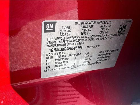 Used 2015 Chevrolet Suburban LT image 6