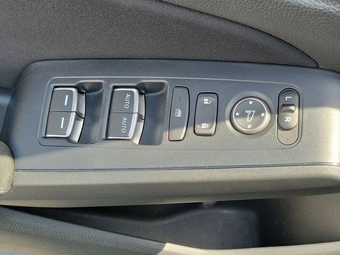 Certified 2024 Honda Civic EX image 19