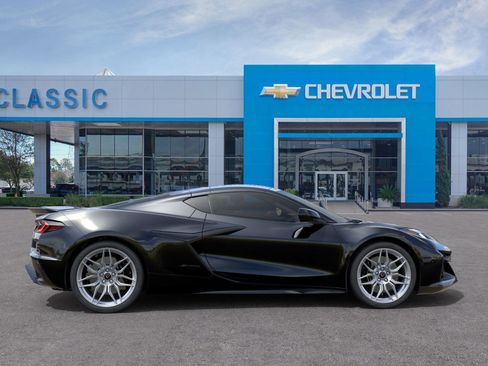 New 2025 Chevrolet Corvette Z06 image 5