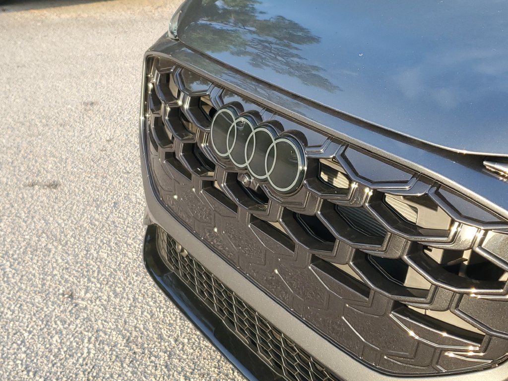 New 2026 Audi Q3 quattro 2.0T AWD/4WD image 11