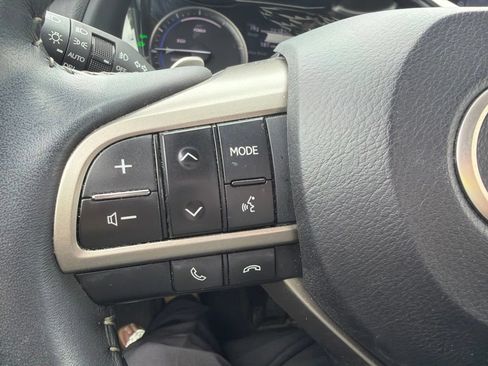 Used 2021 Lexus RX 450h AWD w/ Luxury Package image 23