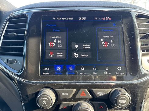 Certified 2021 Jeep Grand Cherokee Laredo X image 23