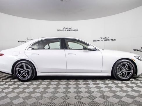 Used 2024 Mercedes-Benz S 580 4MATIC Sedan image 3