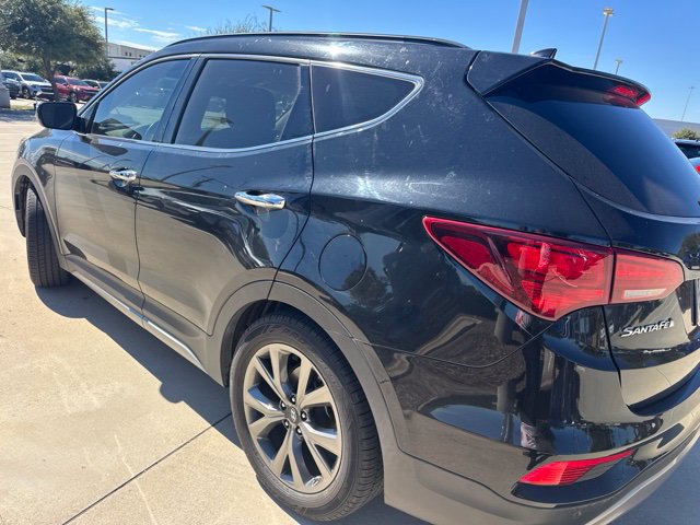 Used 2017 Hyundai Santa Fe Sport FWD image 4