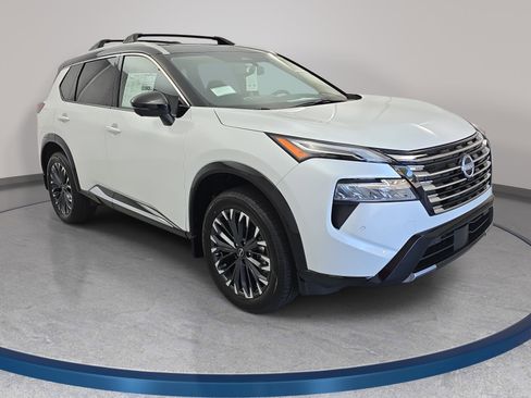 New 2026 Nissan Rogue Platinum w/ Platinum Premium Package AWD/4WD image 3
