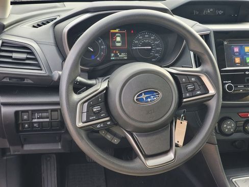 Used 2017 Subaru Impreza 2.0i Premium image 6