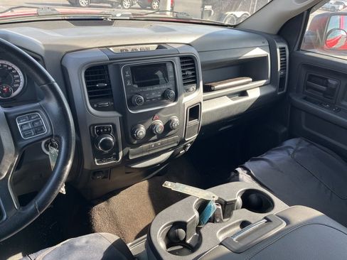 Used 2015 RAM 1500 Express image 30