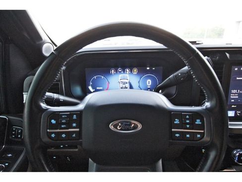 Used 2023 Ford F250 Lariat w/ Lariat Ultimate Package AWD/4WD image 15