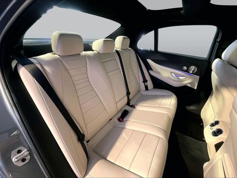 Used 2023 Mercedes-Benz E 350 4MATIC Sedan image 20