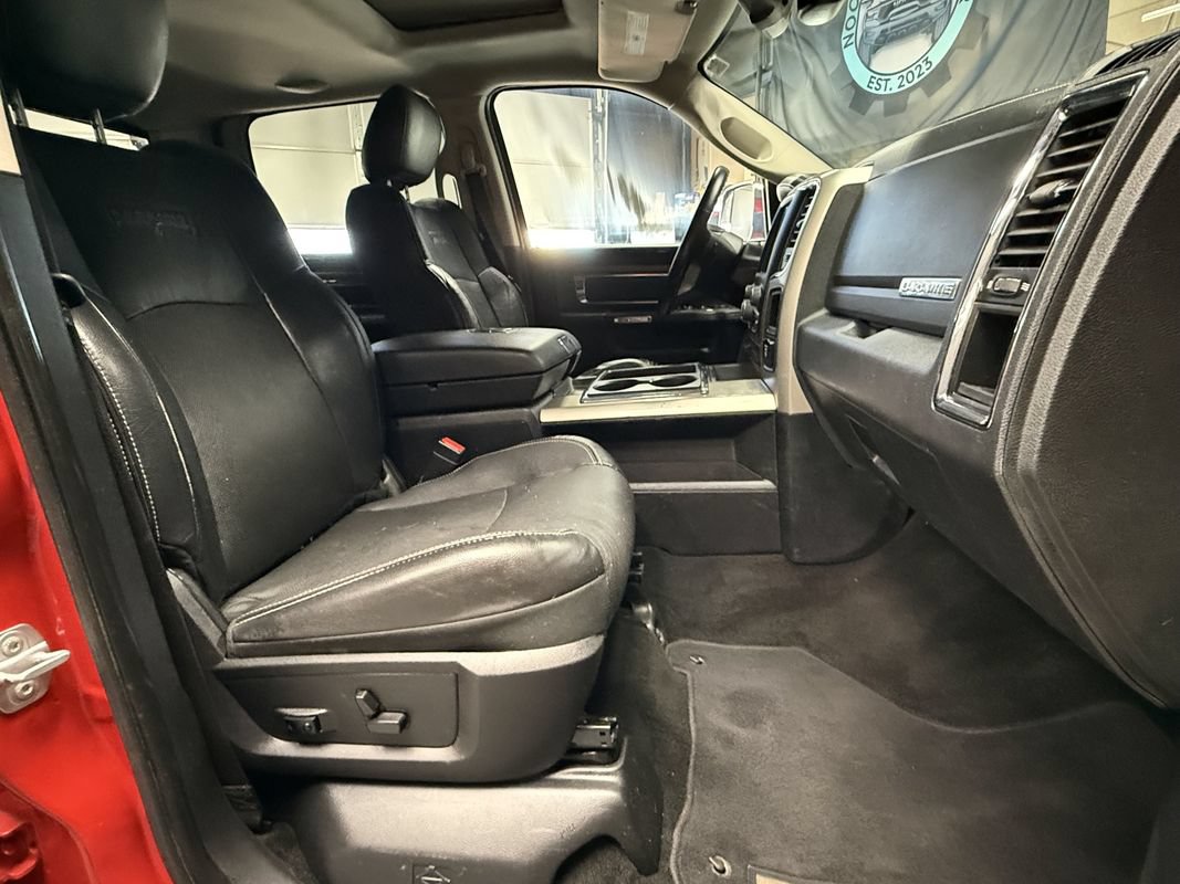 Used 2015 RAM 1500 Laramie w/ Convenience Group AWD/4WD image 21