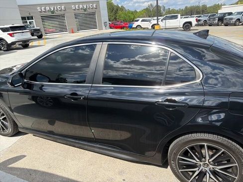 Used 2023 Toyota Camry SE w/ Convenience Package FWD image 14