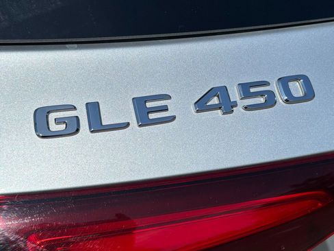 Used 2025 Mercedes-Benz GLE 450 4MATIC image 49
