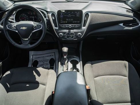 Used 2024 Chevrolet Malibu RS FWD image 24