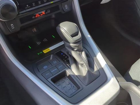 Used 2025 Toyota RAV4 LE FWD image 21