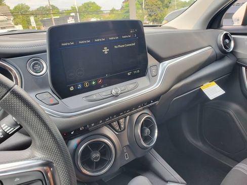 Used 2024 Chevrolet Blazer LT w/ Convenience Package FWD image 29