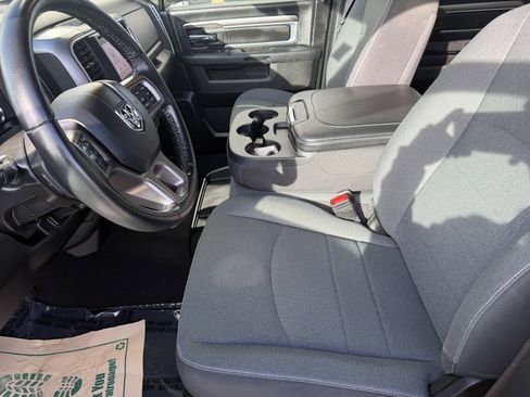 Used 2022 RAM 1500 Classic Warlock image 11