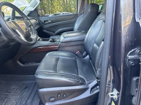 Used 2016 GMC Yukon SLT w/ Open Road Package image 10