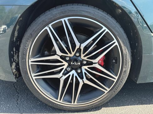 Used 2023 Kia Stinger GT2 AWD/4WD image 31