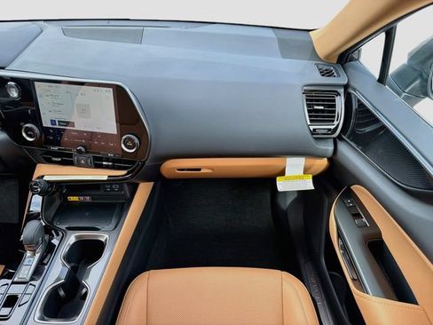 New 2026 Lexus NX 350 AWD image 18
