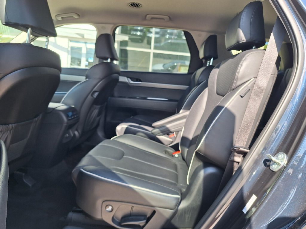 Used 2025 Hyundai Palisade SEL AWD/4WD image 11