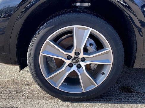 Used 2025 Audi Q5 2.0T Premium image 7