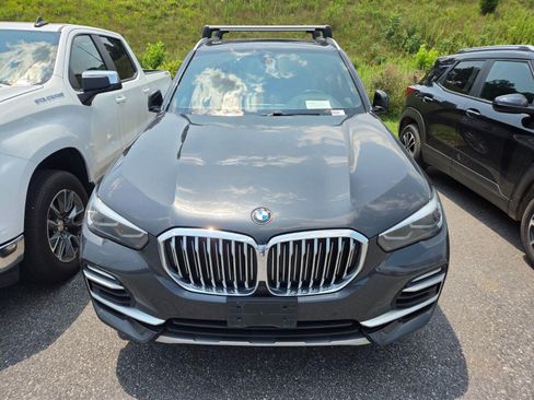 Used 2019 BMW X5 xDrive40i w/ Convenience Package AWD/4WD image 2