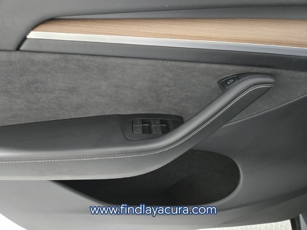 Used 2023 Tesla Model Y Long Range AWD/4WD image 21