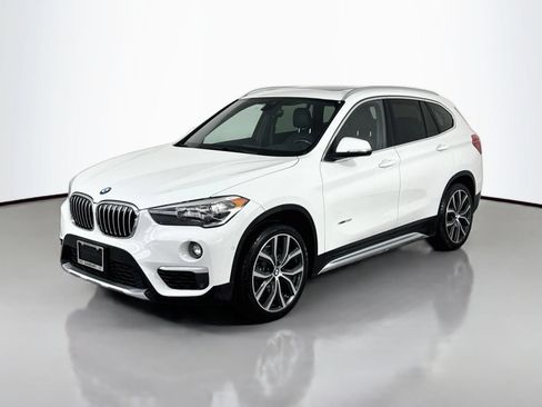 Used 2017 BMW X1 xDrive28i AWD/4WD image 1