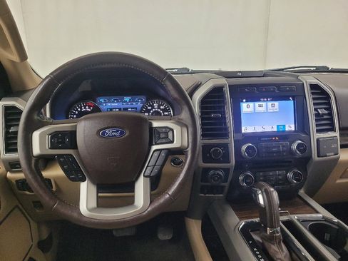 Used 2018 Ford F150 Lariat w/ Equipment Group 502A Luxury RWD image 22