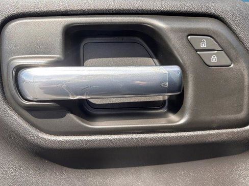 Used 2025 Chevrolet Silverado 1500 Custom Trail Boss AWD/4WD image 14