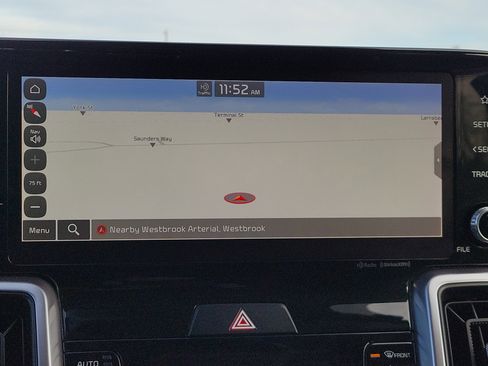 Used 2023 Kia Sorento EX image 28